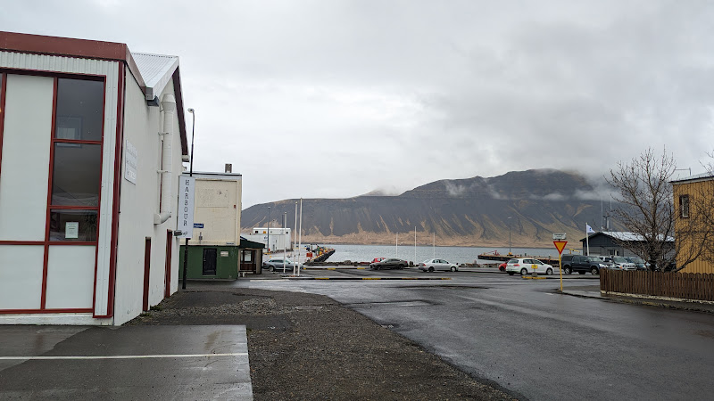 AF1QipM0Lbc078qDdEiJ5VUVhrz5FjJe-t2ZxE141BwOw800-h500-k-no.jpeg
