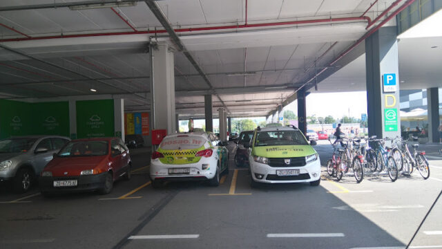 TAXI Stand “City Center one East”
