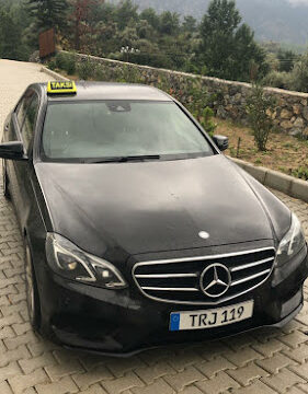 Pia Bella taxi