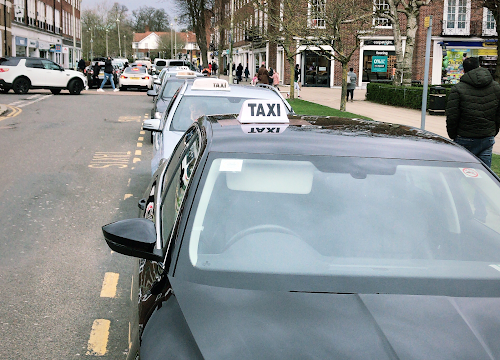 Hatfield Taxis