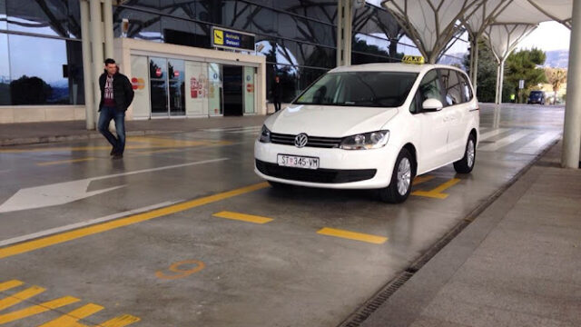 Taxi Split Airport Official