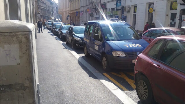 TAXI stajalište “Gajeva”