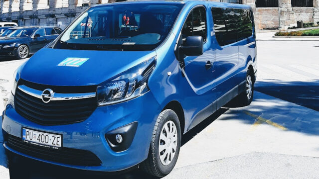 Taxi Pula 777