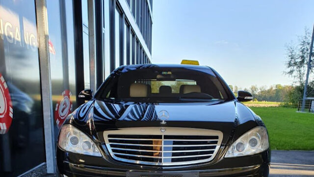 Semy’s First Class Taxi
