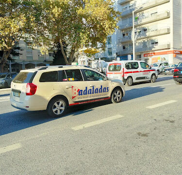 Auto Táxis Torreense Lda