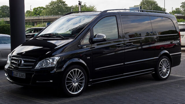 Larnaca airport taxi