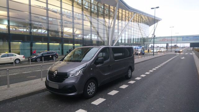 Keleivių pervežimas į oro uostus Tel:864314115