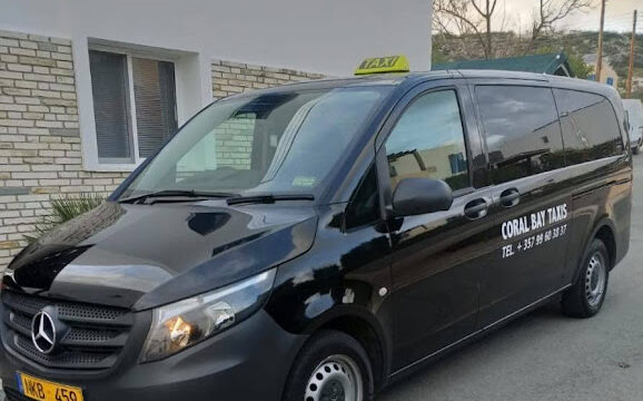 coral bay taxis