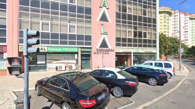 Protaxisó – Serviços, Formação e Comercialização de Equipamentos P/ Automóveis, Sa