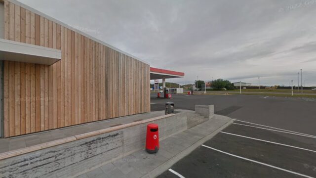 N1 Charging Station