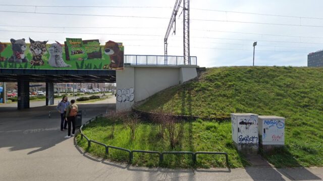 Stajalište autobusa – Branimirova tržnica