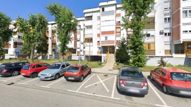 TAKSI SLUŽBA, VL. DAMIR KUHAR, J. PUCEKOVIĆA 5.