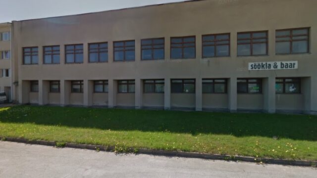 Vana-Narva maantee 28 Parking