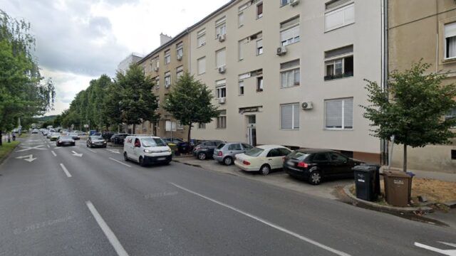 TAXI 2310 TAKSI SLUŽBA, VL. VELJKO HERCIGONJA