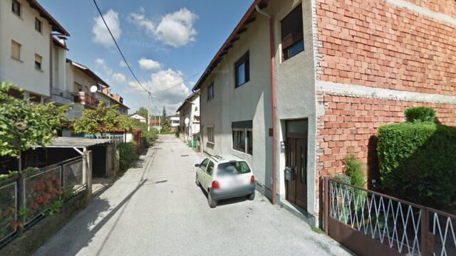 AUTOTAKSI PRIJEVOZ TAKSI BR. 1453 VL.SLAVKO DVOJKOVIĆ
