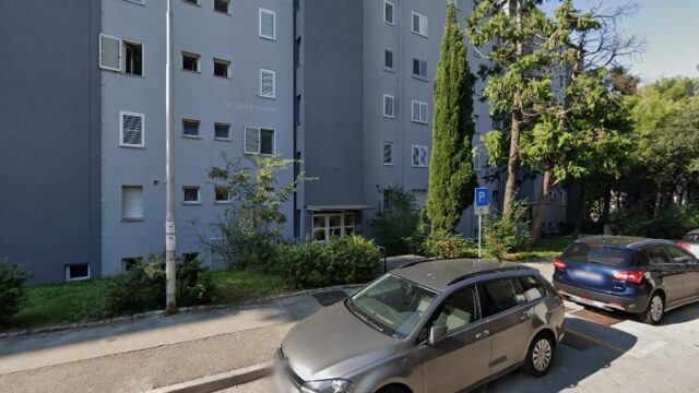SMART 1, OBRT ZA TAXI USLUGE, VL. ERVIN ALISPAHIĆ